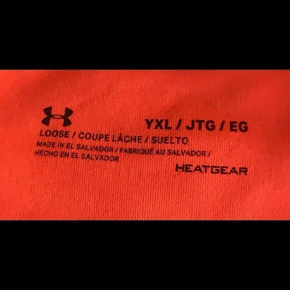 UNDER ARMOUR “Size YXL” T-Shirt - Picture 5 of 5